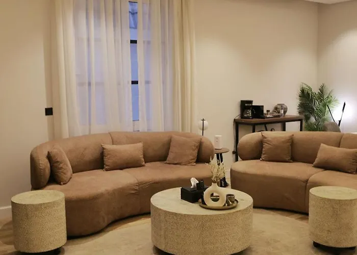 Luxury Apartment Al Majdiah Residence،9